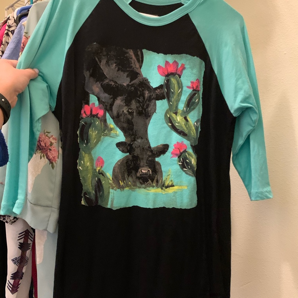 Three quarter sleeve